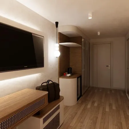 Otel Q Ella