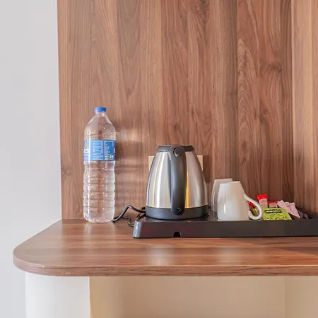 Готель Q Ella 4*