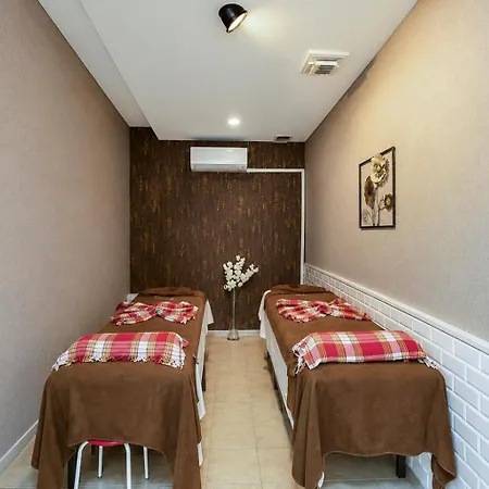 Q Ella Hotel 3*